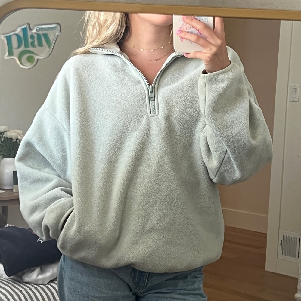 Aritzia Quarter Zip